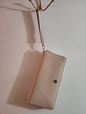 Light Peach Tory Burch Robinson Continental Passport Wristlet Wallet